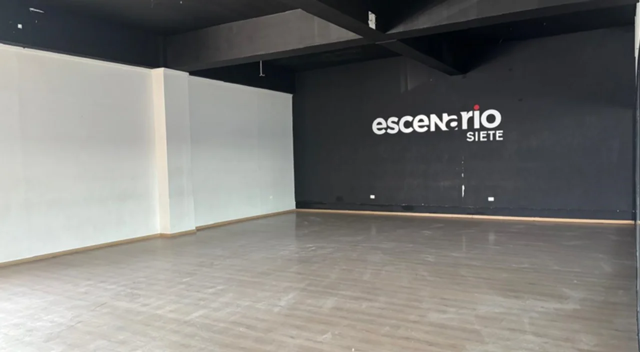 Local 101 Plaza Vía Lomas - foto 4