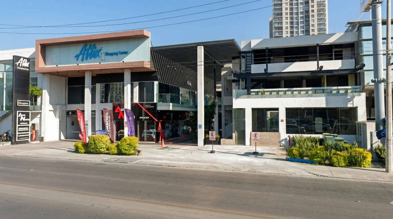 Local Plaza Atlix (Vía Atlixcayotl) - foto principal