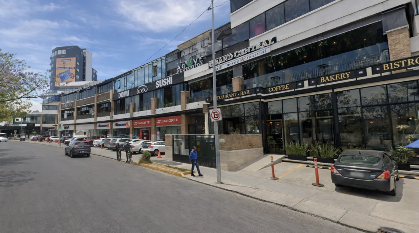 Local 102 Paseos de Angelopolis - foto 3