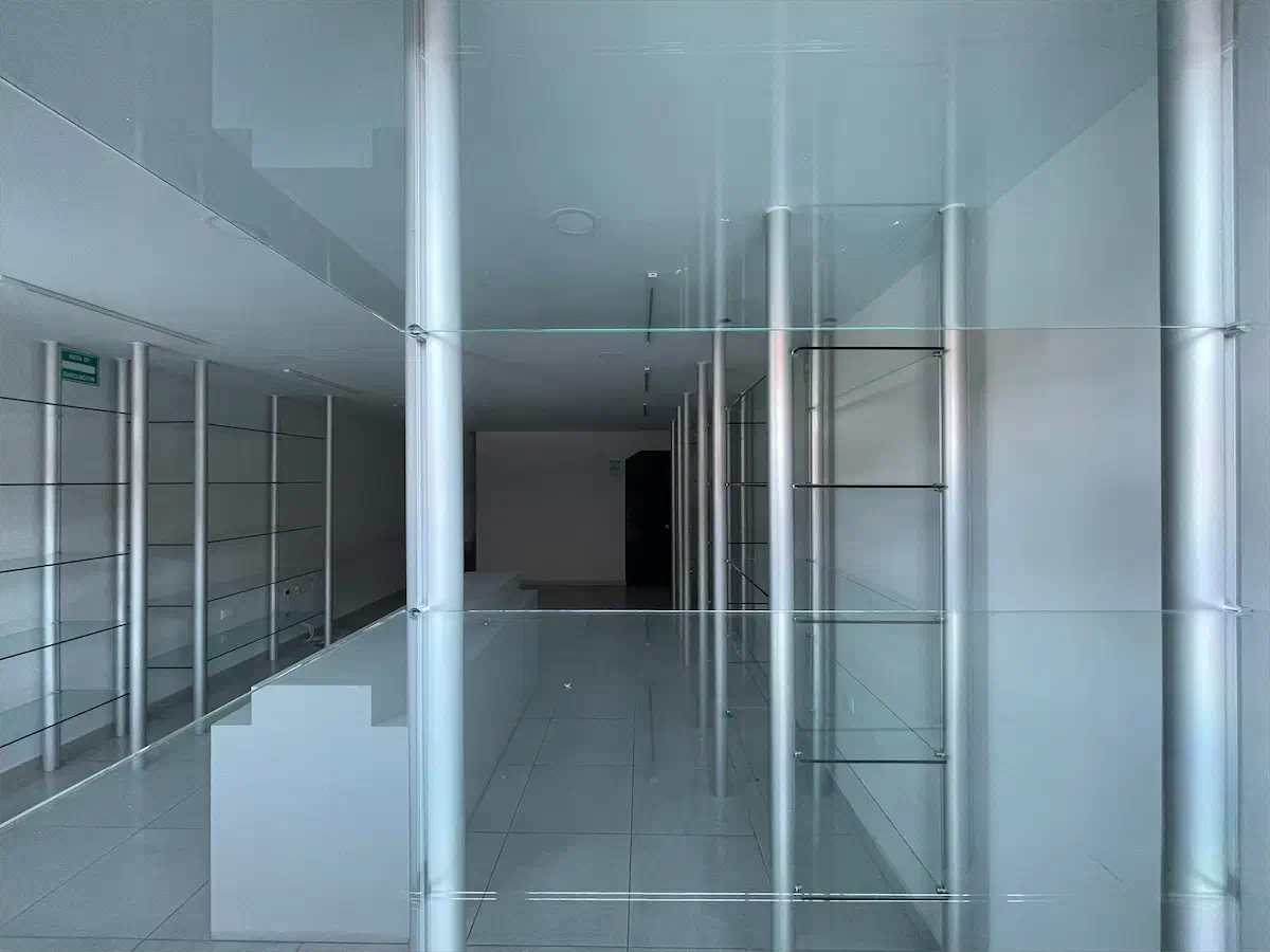 Local PB, Plaza Arcangeles - foto 4